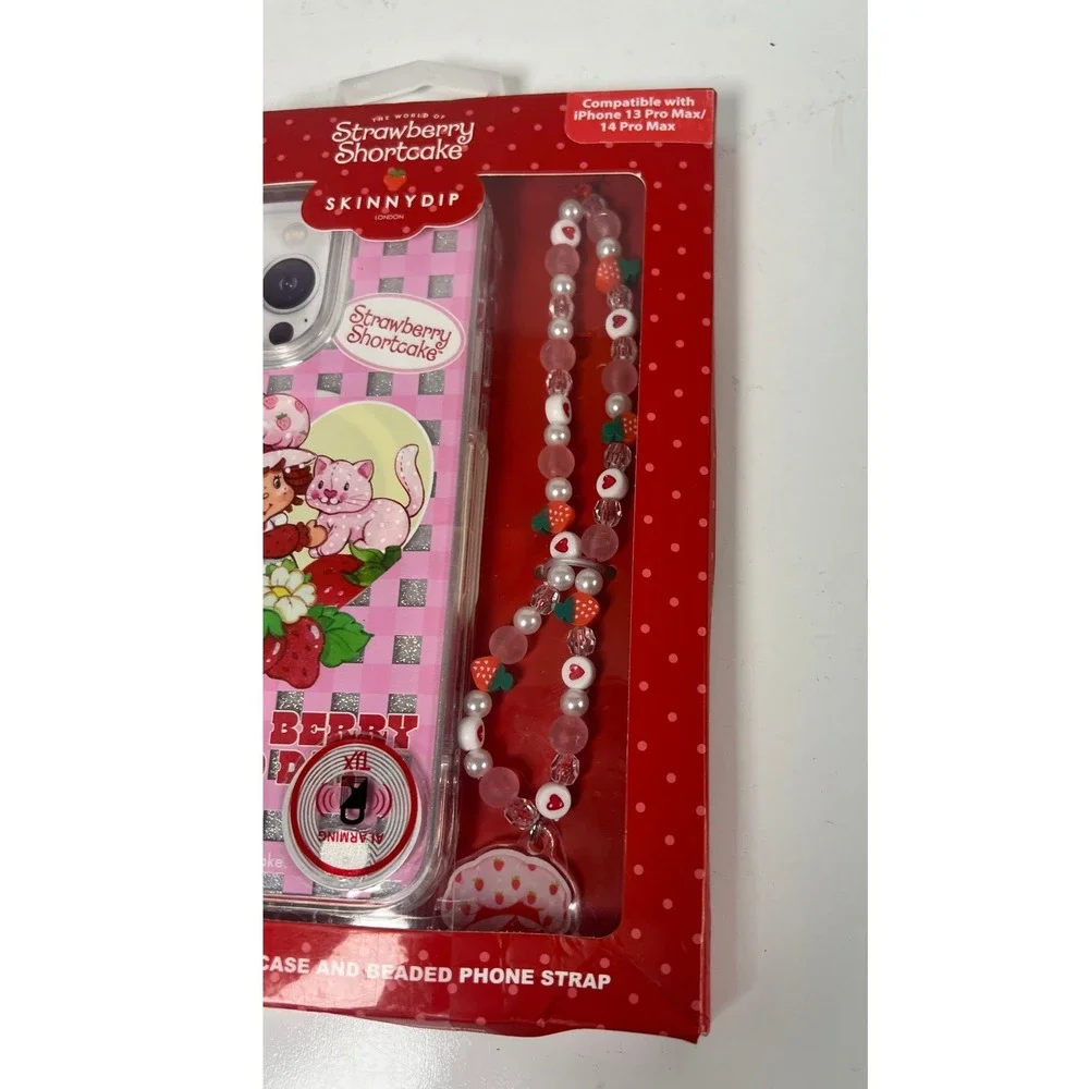 Skinnydip Strawberry Shortcake iPhone 13/14 Pro Max Case & Beaded Strap Set Pink